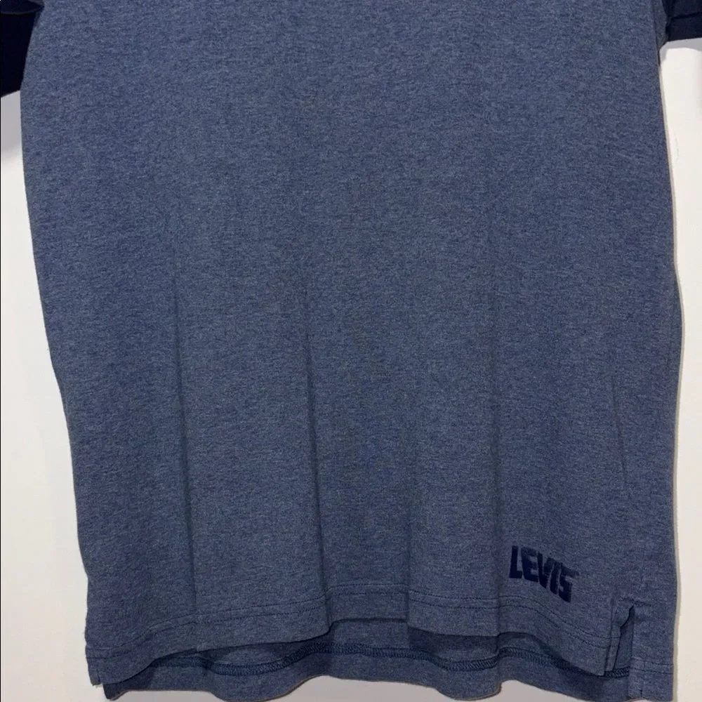 Levi's Men's Short Sleeve Navy and Black Tee